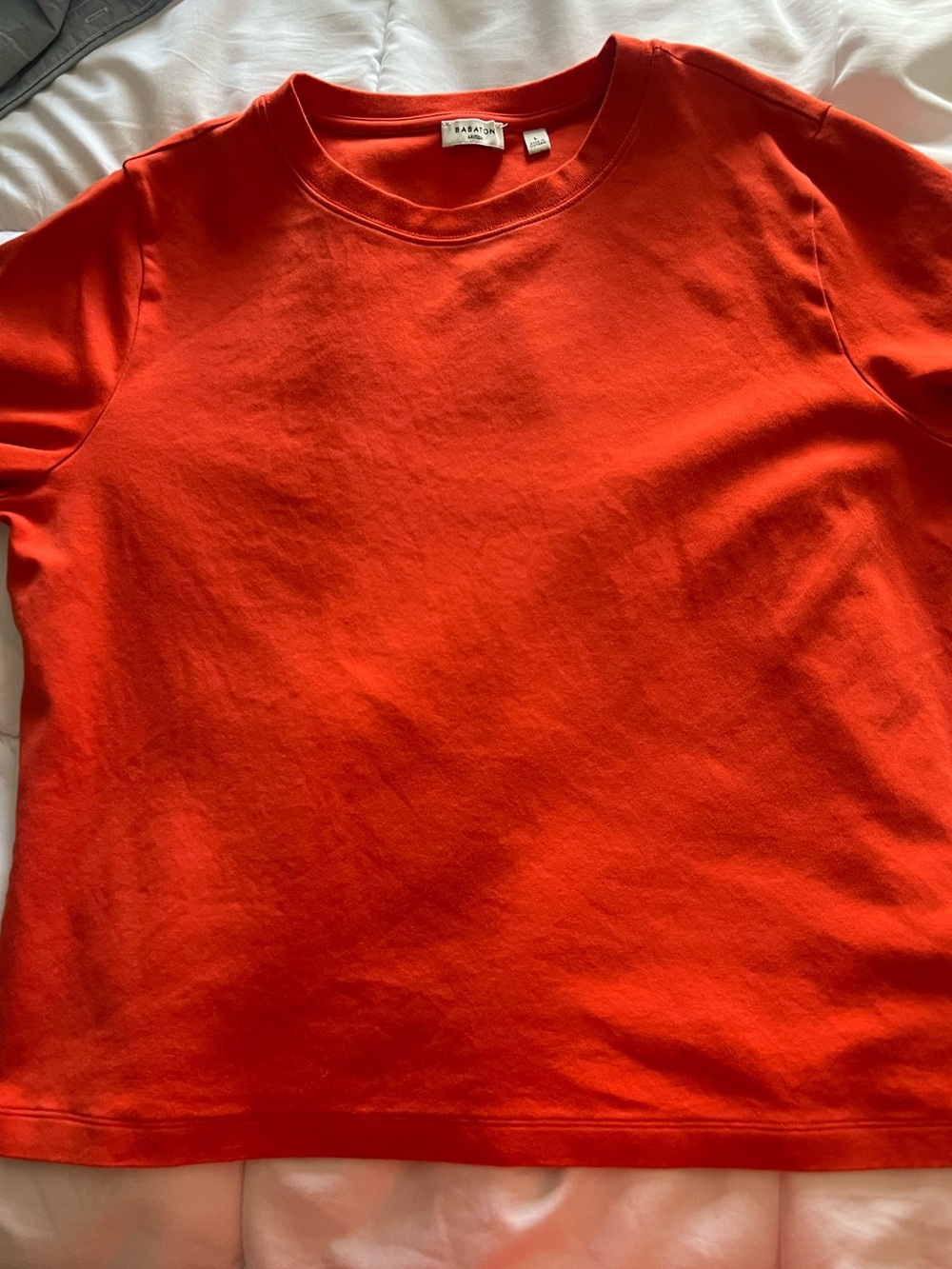 Babaton InterLock Cotton Function T-Shirt in poppy red - Picture 5 of 6
